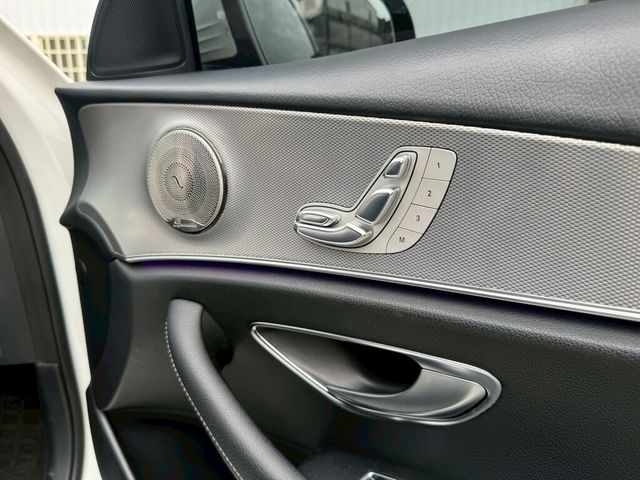 M-BENZ賓士 E200  第14張相片