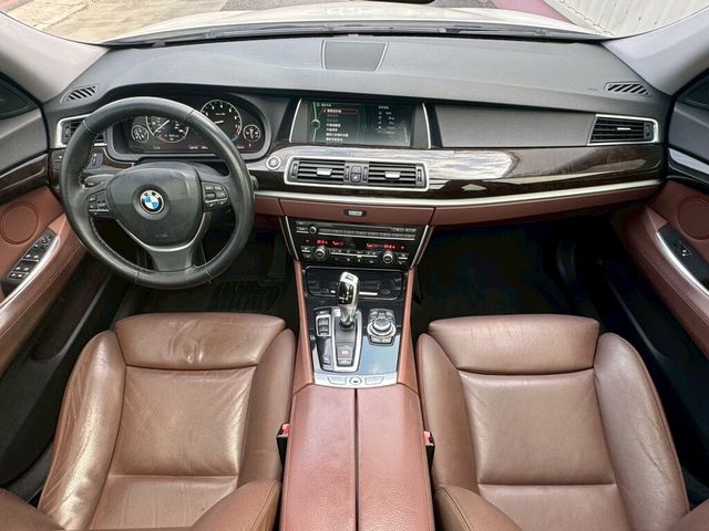BMW寶馬 535I GT  第15張相片