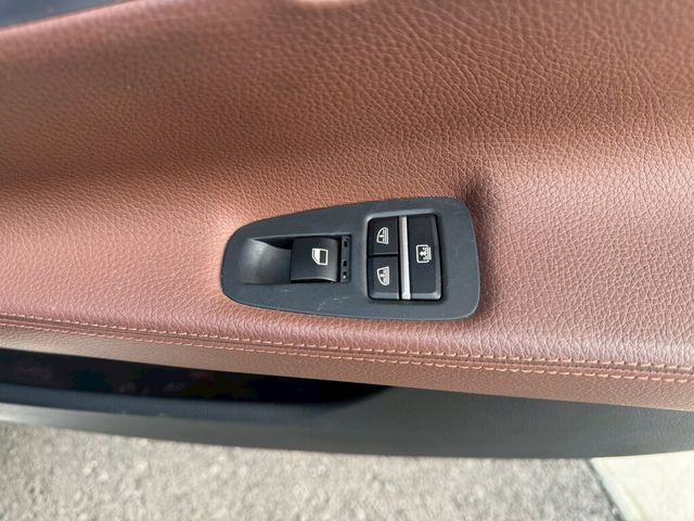 BMW寶馬 535I GT  第18張相片