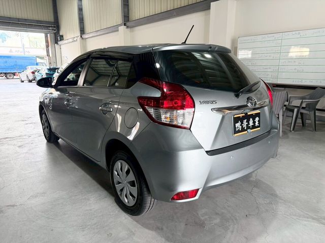 TOYOTA豐田 YARIS  第8張相片