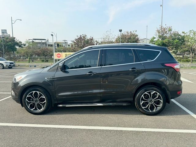 FORD福特 KUGA  第9張相片