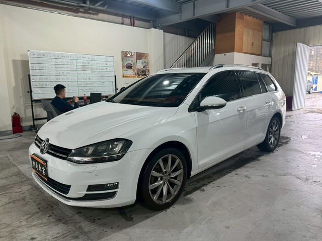 VOLKSWAGEN福斯 GOLF VARIANT  第1張相片