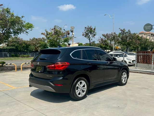 BMW寶馬 X1  第2張相片