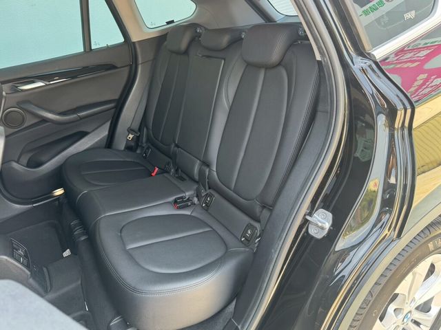 BMW寶馬 X1  第8張相片