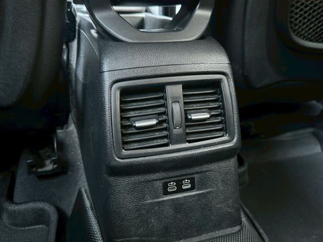 BMW寶馬 X1  第13張相片