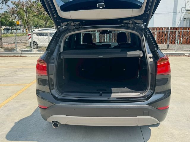 BMW寶馬 X1  第19張相片