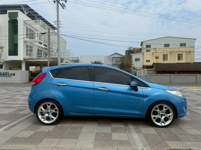FORD福特 FIESTA  第7張相片