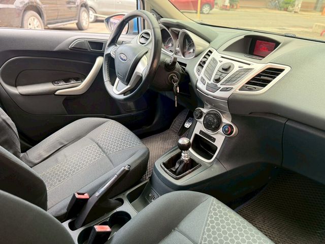 FORD福特 FIESTA  第17張相片