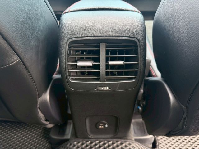 FORD福特 KUGA  第13張相片