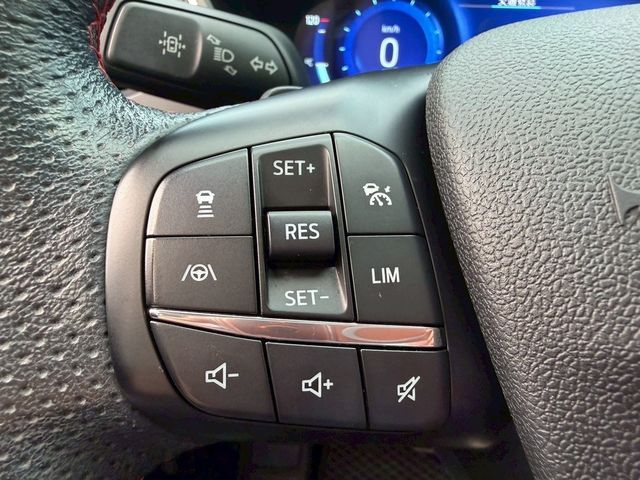 FORD福特 KUGA  第17張相片