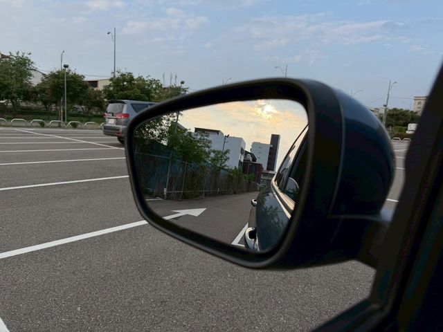 FORD福特 KUGA  第19張相片