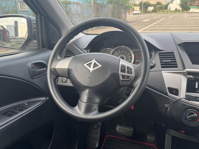 MITSUBISHI三菱 ZINGER  第13張相片