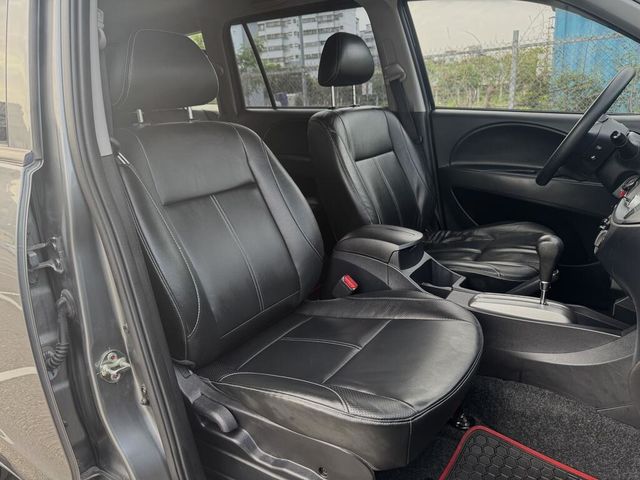 MITSUBISHI三菱 ZINGER  第15張相片