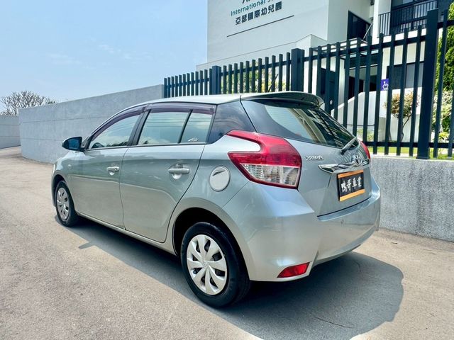 TOYOTA豐田 YARIS  第6張相片