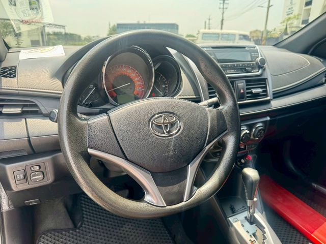 TOYOTA豐田 YARIS  第15張相片