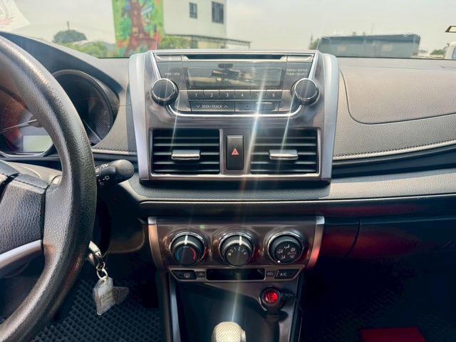 TOYOTA豐田 YARIS  第16張相片