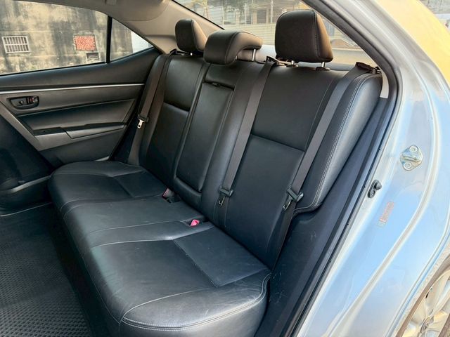 TOYOTA豐田 ALTIS  第12張相片