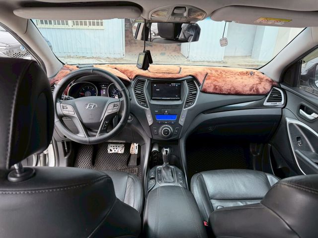 HYUNDAI現代 SANTA FE  第5張相片