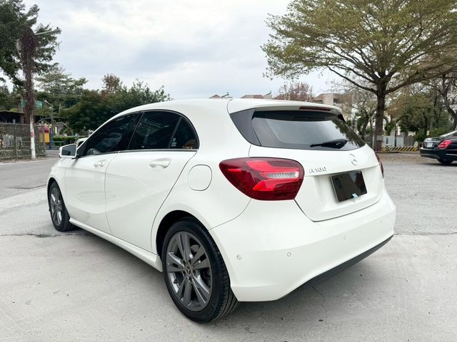 M-BENZ賓士 CLA250  第6張相片