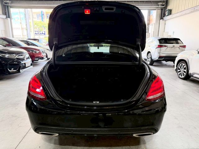 M-BENZ賓士 C250  第10張相片