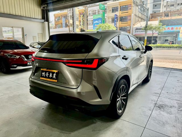 LEXUS凌志 NX200  第2張相片