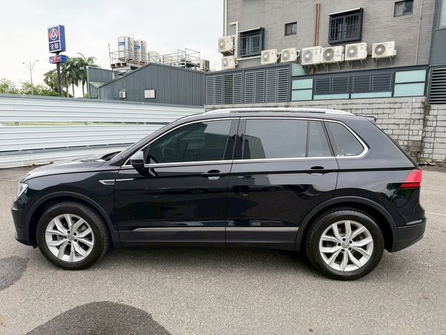VOLKSWAGEN福斯 TIGUAN  第6張相片
