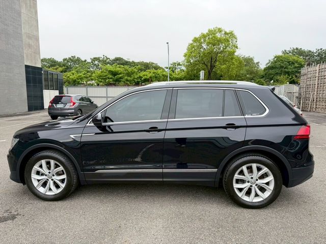 VOLKSWAGEN福斯 TIGUAN  第9張相片