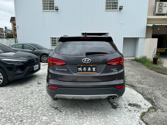 HYUNDAI現代 SANTA FE  第4張相片