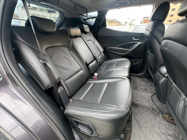 HYUNDAI現代 SANTA FE  第15張相片