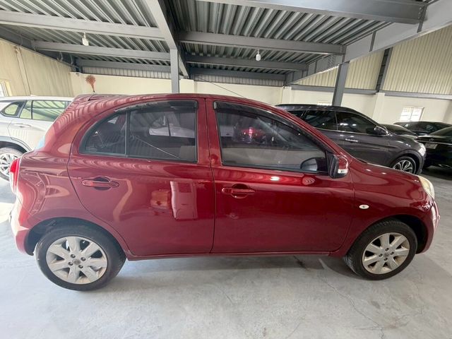 NISSAN日產 MARCH  第3張相片