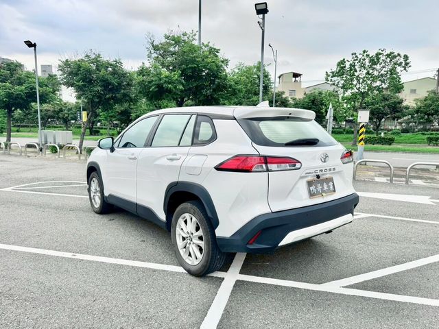 TOYOTA豐田 COROLLA CROSS  第2張相片