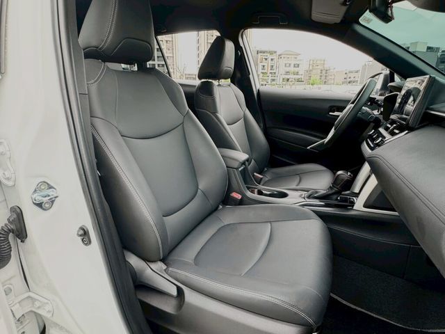 TOYOTA豐田 COROLLA CROSS  第18張相片
