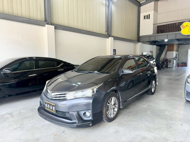 TOYOTA豐田 ALTIS  第1張相片