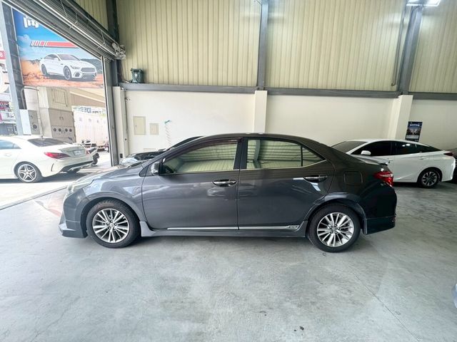 TOYOTA豐田 ALTIS  第6張相片