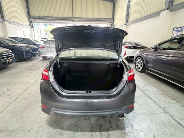 TOYOTA豐田 ALTIS  第10張相片