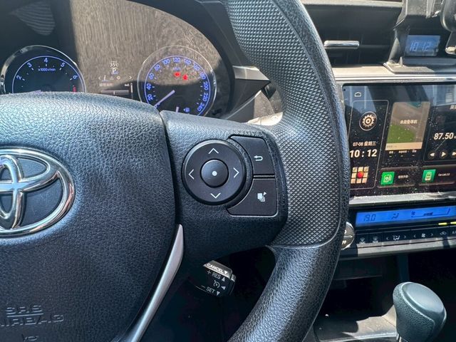 TOYOTA豐田 ALTIS  第12張相片