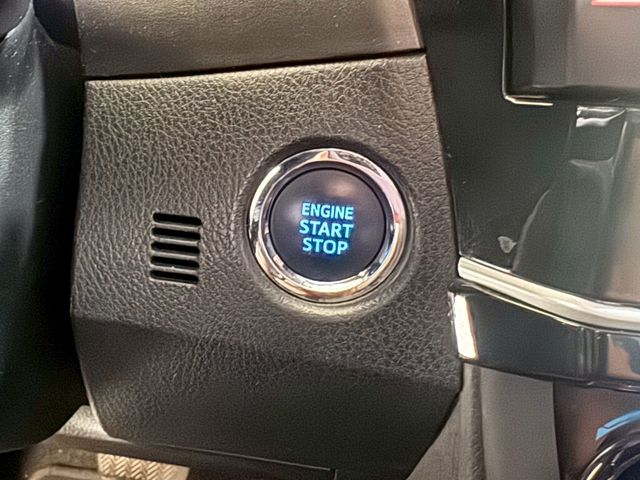 TOYOTA豐田 ALTIS  第17張相片