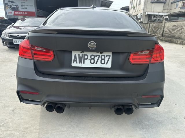 3 SERIES SEDAN F30  第6張相片