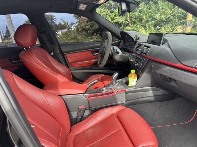 3 SERIES SEDAN F30  第15張相片