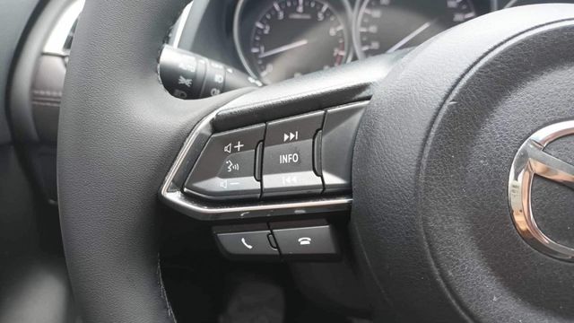 挑戰全網最低價 2017 MAZDA 6 SKY-G 頂級型  第12張相片