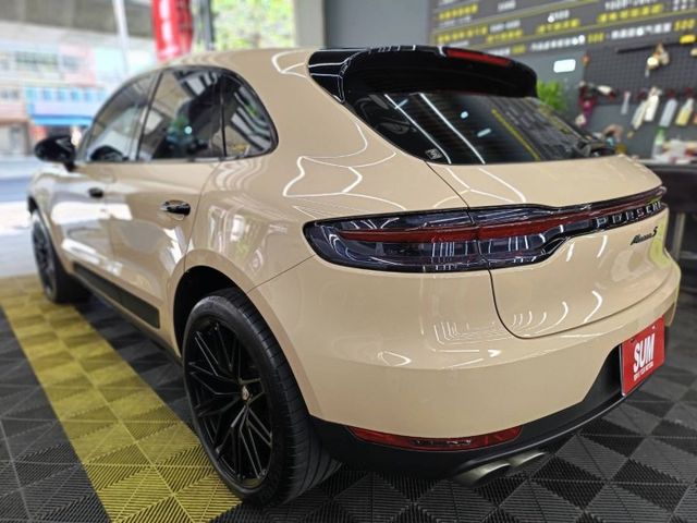 ★2019 PORSCHE MACAN S 3.0★  里程僅跑2萬  全車包膜最美奶茶色~超吸晴  第6張相片