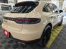 ★2019 PORSCHE MACAN S 3.0★  里程僅跑2萬  全車包膜最美奶茶色~超吸晴  第7張縮圖