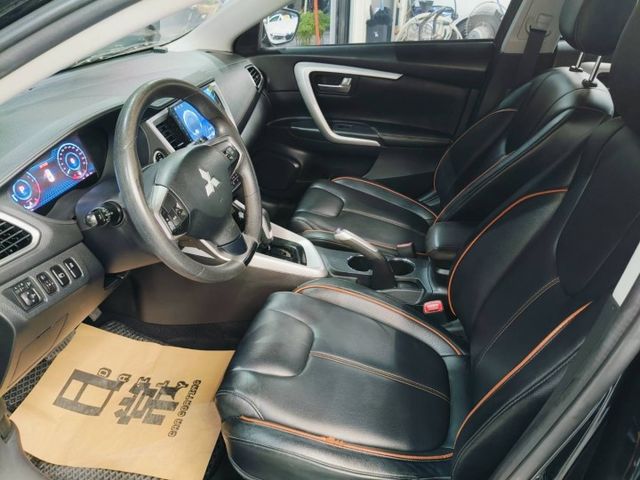 八核心安卓機、i-key、定速、循跡防滑  第15張相片