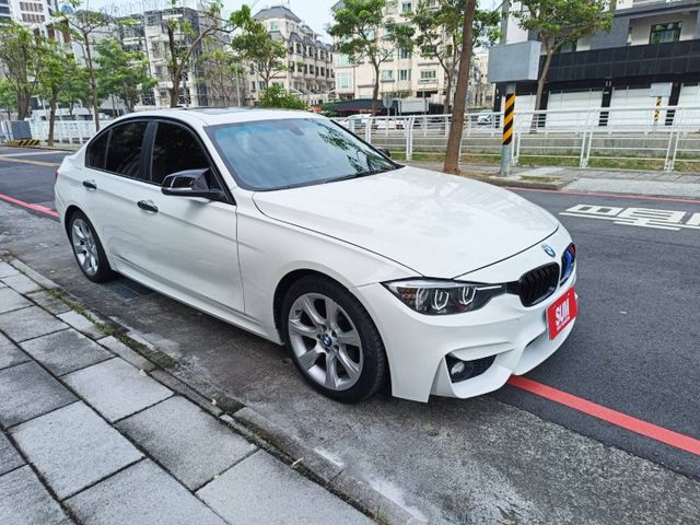 ☆2013年BMW  328i Sport Line  2.0★  第2張相片