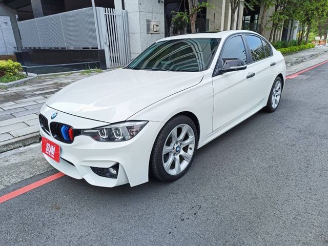 ☆2013年BMW  328i Sport Line  2.0★  第4張相片