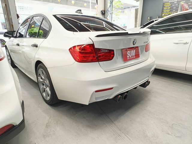 ☆2013年BMW  328i Sport Line  2.0★  第17張相片