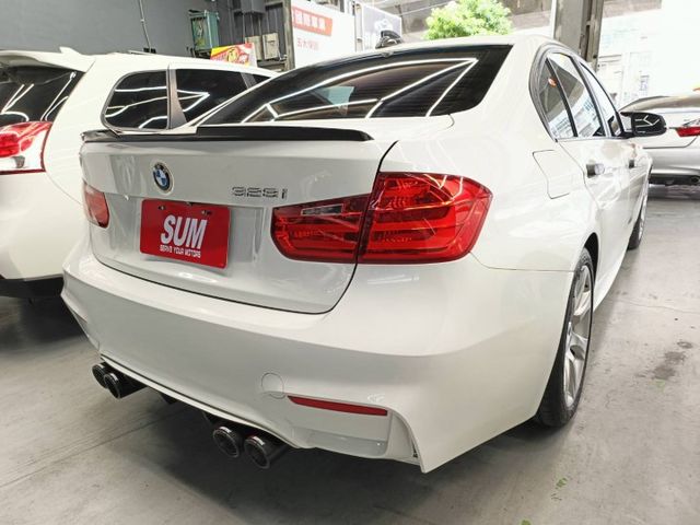 ☆2013年BMW  328i Sport Line  2.0★  第19張相片