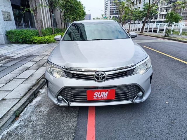 ★2015年 TOYOTA Camry 豪華版 2.0★  第3張相片