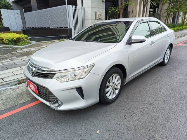 ★2015年 TOYOTA Camry 豪華版 2.0★  第4張相片