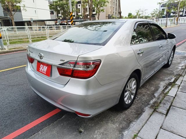 ★2015年 TOYOTA Camry 豪華版 2.0★  第15張相片